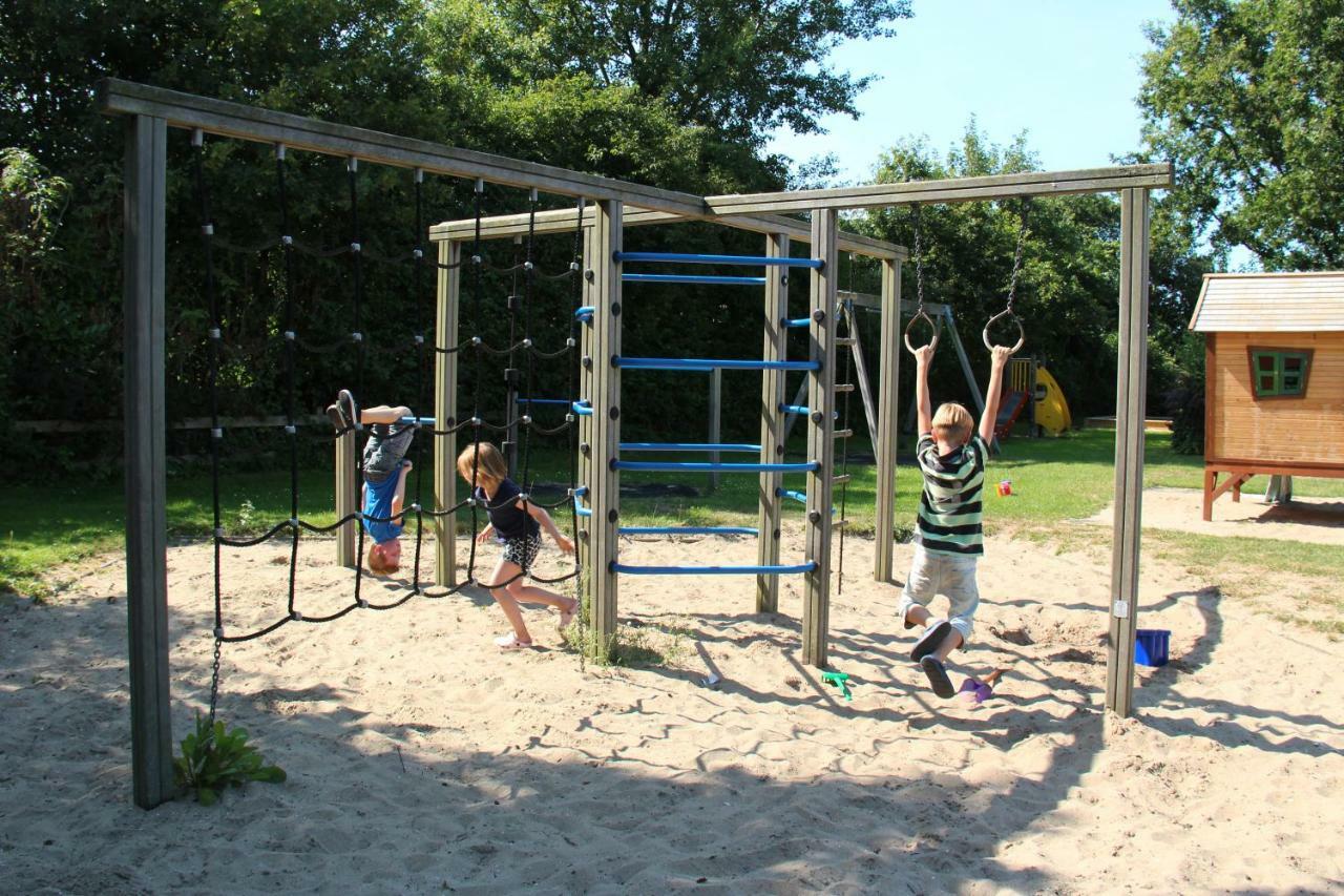 Appartementen - Bungalowpark Mooyeveld - Uniek Gelegen In De Duinen! Egmond Binnen Bagian luar foto